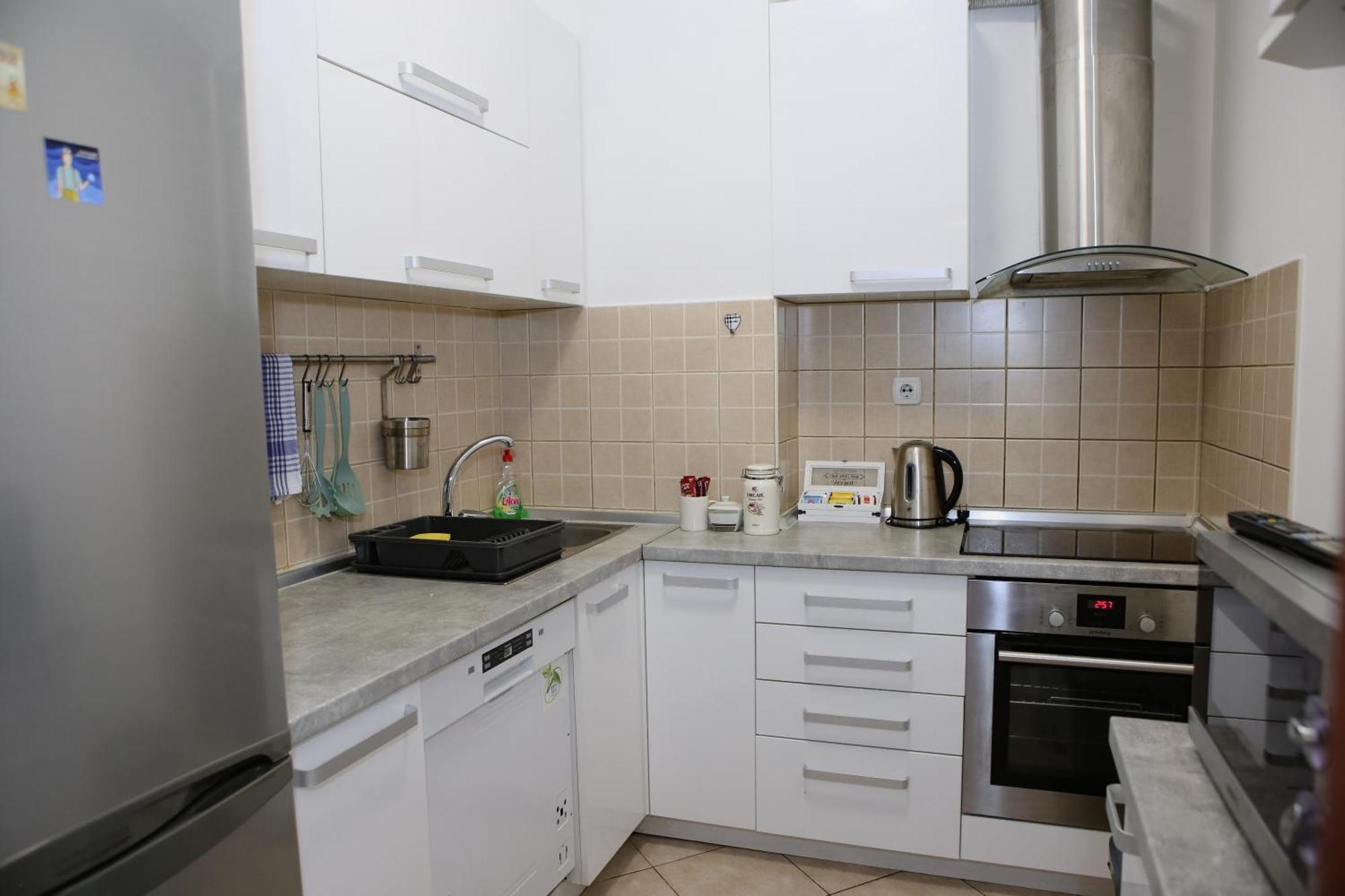 Iva Lux Stan Na Dan Apartamento Banja Luka Exterior foto