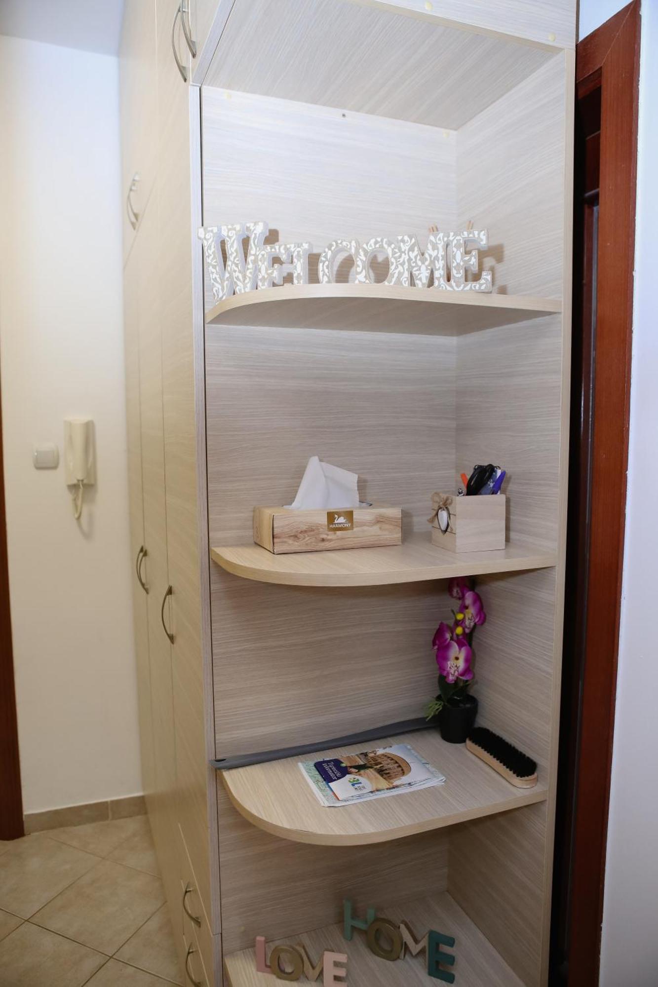 Iva Lux Stan Na Dan Apartamento Banja Luka Exterior foto